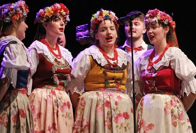 Karnawałowe kolędowanie z Zespołem Pieśni i Tańca "Legnica" / 15.01.2023